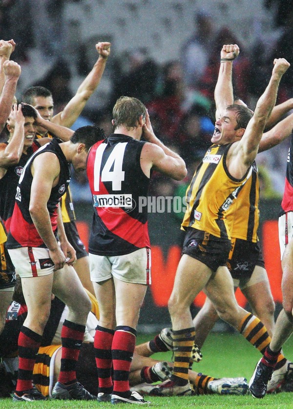 AFL 2006 Rd 5 - Hawthorn v Essendon - 191679