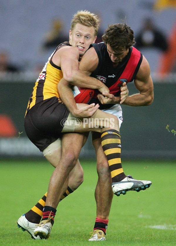AFL 2006 Rd 5 - Hawthorn v Essendon - 191698