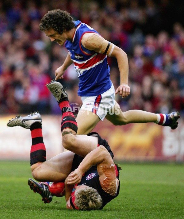 AFL 2006 Rd 3 - Essendon v Western Bulldogs - 196905