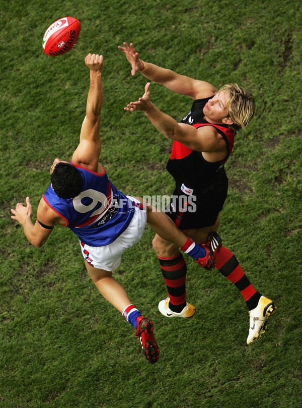 AFL 2006 Rd 3 - Essendon v Western Bulldogs - 196907