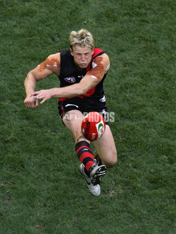 AFL 2006 Rd 3 - Essendon v Western Bulldogs - 196923