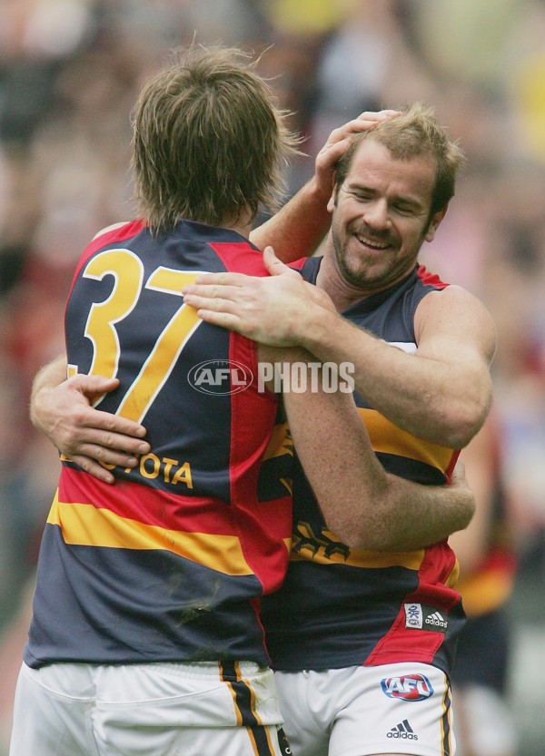 AFL 2006 Rd 20 - Western Bulldogs v Adelaide Crows - 196945