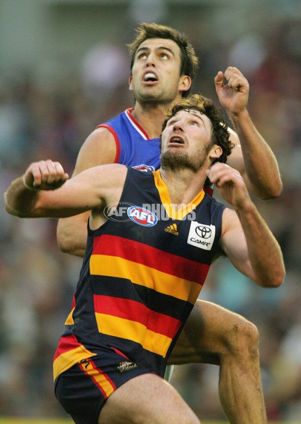 AFL 2006 Rd 5 - Adelaide Crows v Western Bulldogs - 196932