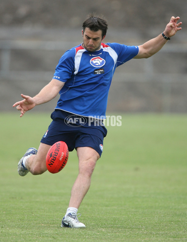 AFL Media - Western Bulldogs Training 131107 - 20164