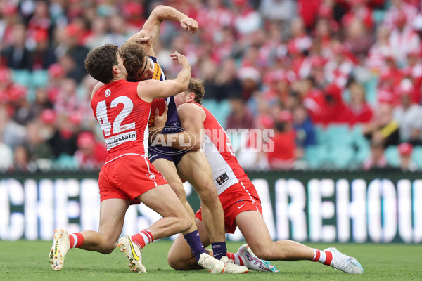 AFL 2023 Round 09 - Sydney v Fremantle - A-36059503