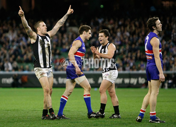 AFL 2010 1st Qualifying Final - Collingwood v Western Bulldogs - 217052