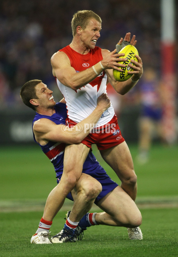 AFL 2010 1st Semi Final - Western Bulldogs v Sydney - 217579