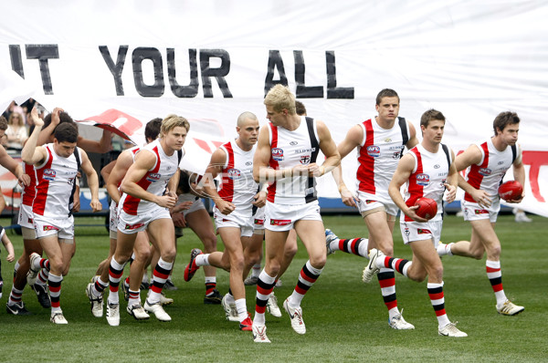 AFL 2010 Toyota Grand Final - Collingwood v St Kilda - 219993