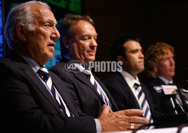AFL 2010 Media - Geelong Coach Appointment - 220135