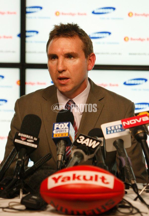 AFL 2010 Media - Mark Thompson Announcement - 220515