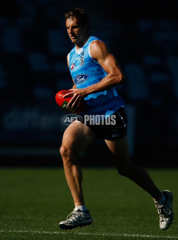 AFL 2011 Training - Geelong 210411 - 227976