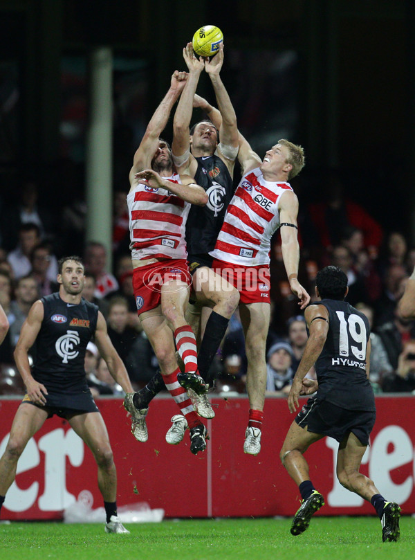 AFL 2011 Rd 06 - Sydney v Carlton - 228895