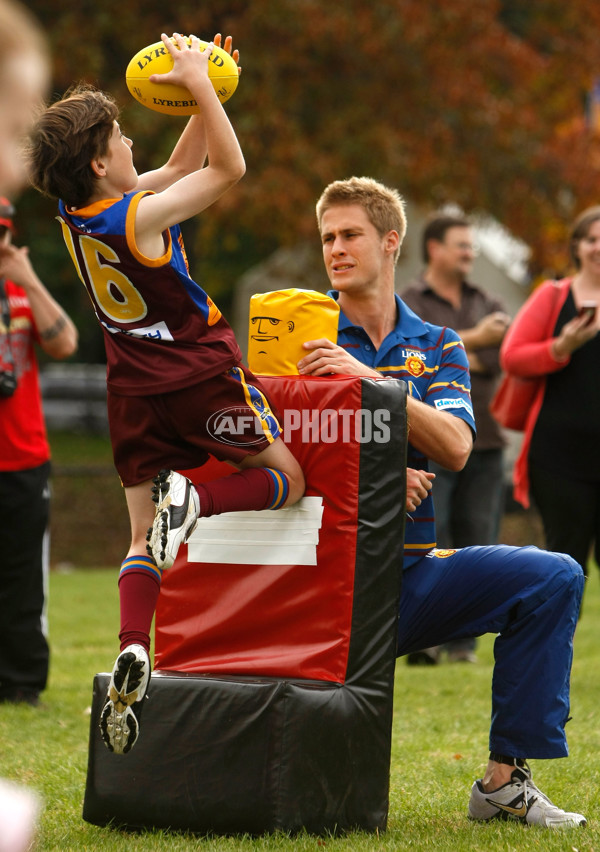 AFL 2011 Media - Brisbane Lions Victorian Junior Members Clinic - 229125