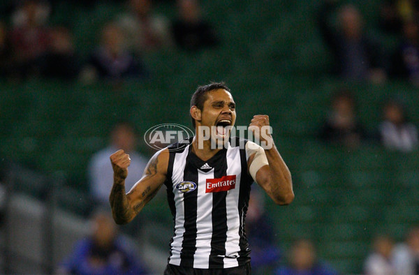 AFL 2011 Rd 06 - Collingwood v Western Bulldogs - 229232