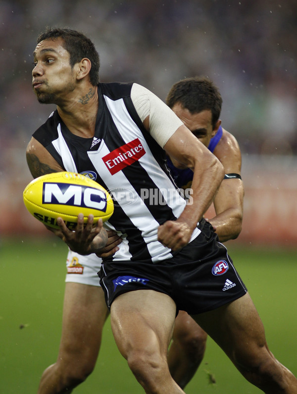 AFL 2011 Rd 06 - Collingwood v Western Bulldogs - 229245