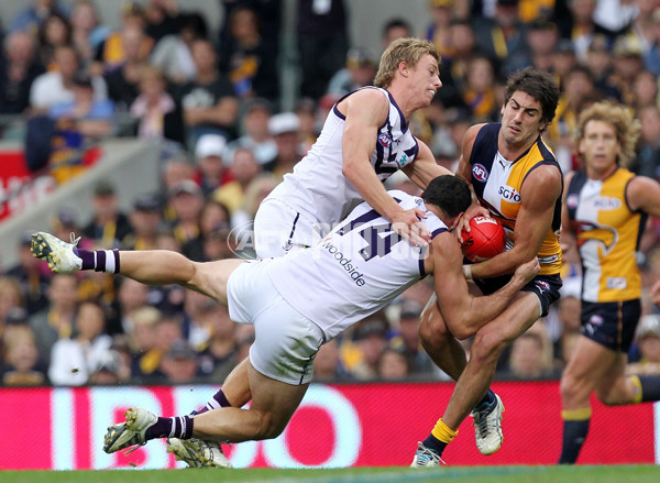 AFL 2011 Rd 08 - West Coast v Fremantle - 230693