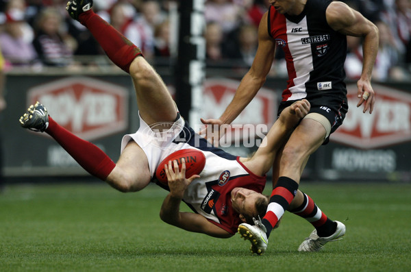 AFL 2011 Rd 09 - St Kilda v Melbourne - 230958