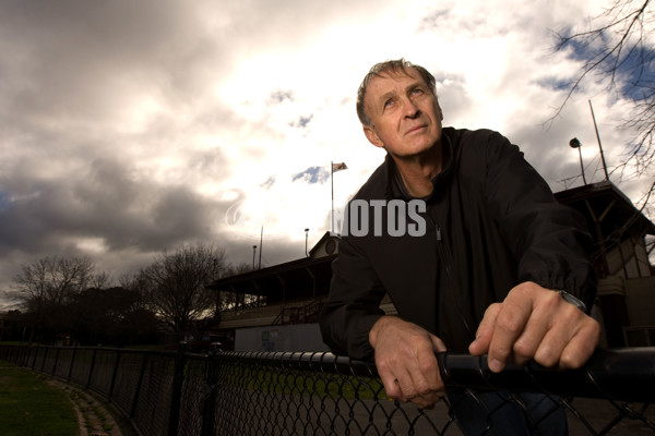 AFL Portraits - Bernie Quinlan 170610 - 236820