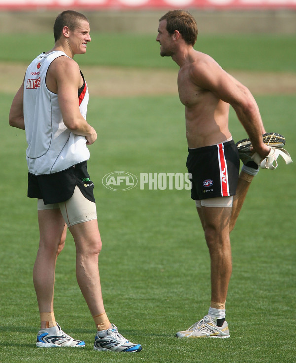 AFL Media - St Kilda Training 141207 - 28848