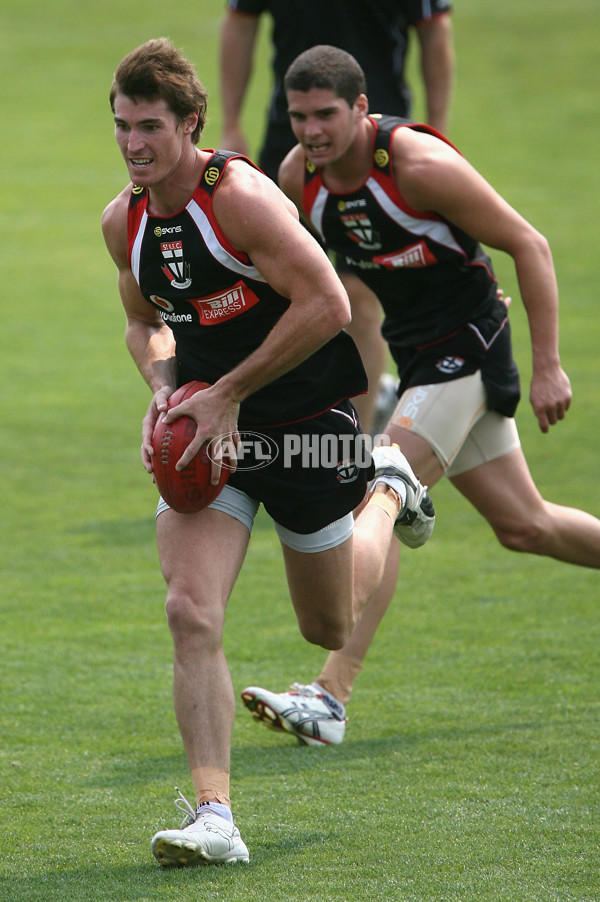 AFL Media - St Kilda Training 141207 - 28842