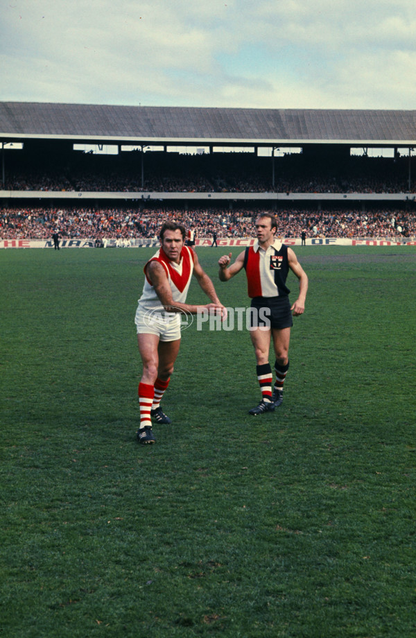 AFL Historical - St Kilda v South Melbourne - 29230