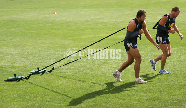 AFL 2008 Media - Carlton Training 070108 - 31117