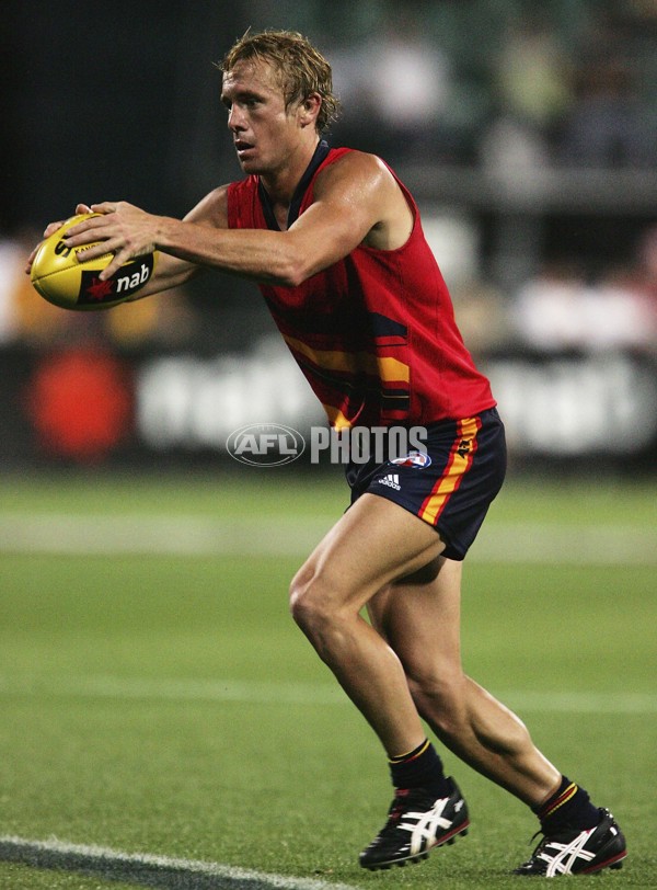 AFL 2006 NAB Cup Rd 2 - Hawthorn v Adelaide - 31240
