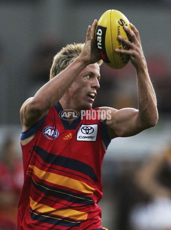 AFL 2006 NAB Cup Rd 2 - Hawthorn v Adelaide - 31246