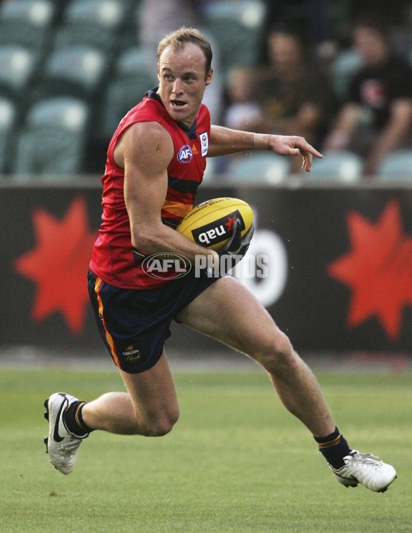 AFL 2006 NAB Cup Rd 2 - Hawthorn v Adelaide - 31247