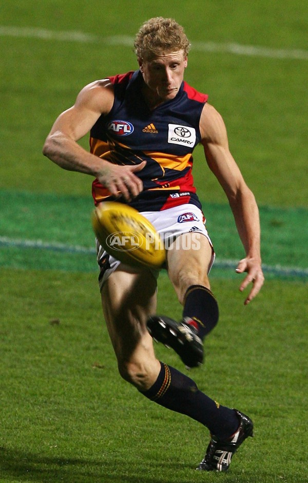 AFL 2006 Rd 4 - Fremantle v Adelaide Crows - 31395
