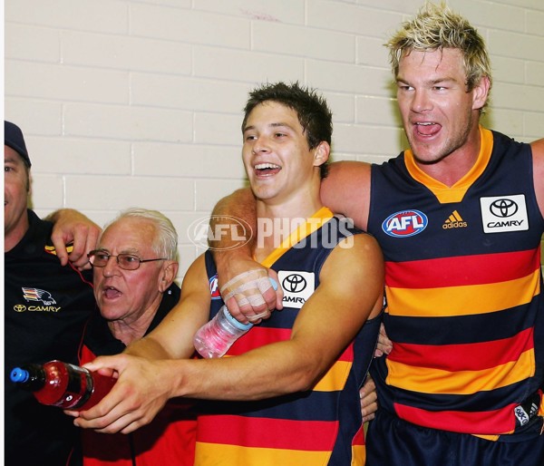 AFL 2006 Rd 5 - Adelaide Crows v Western Bulldogs - 31414