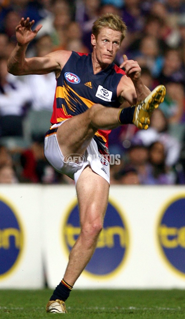 AFL 2006 Rd 4 - Fremantle v Adelaide Crows - 31398