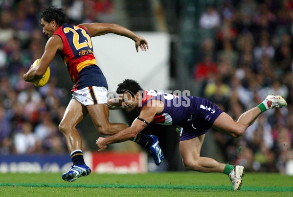 AFL 2006 Rd 4 - Fremantle v Adelaide Crows - 31404