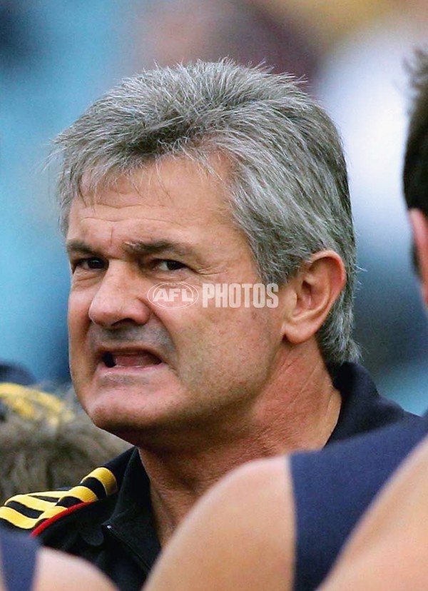 AFL 2006 Rd 5 - Adelaide Crows v Western Bulldogs - 31410