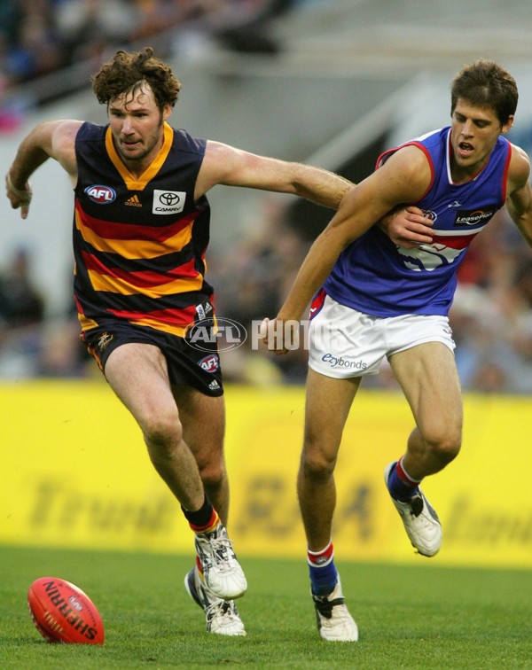 AFL 2006 Rd 5 - Adelaide Crows v Western Bulldogs - 31424