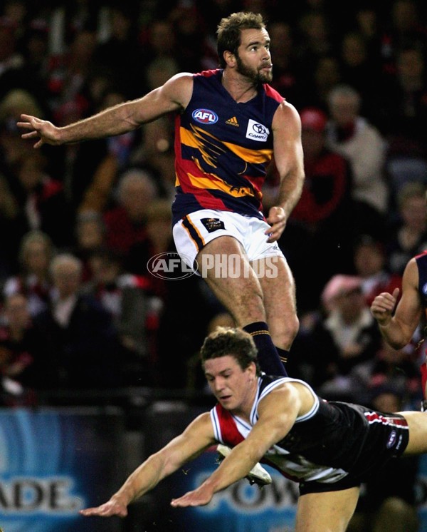 AFL 2006 Rd 12 - St Kilda v Adelaide Crows - 31559