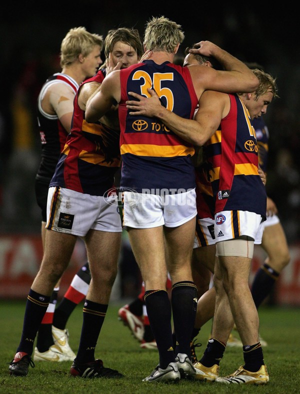 AFL 2006 Rd 12 - St Kilda v Adelaide Crows - 31580