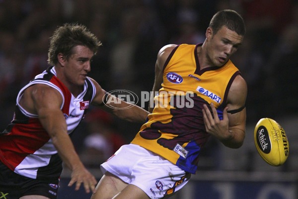 AFL 2006 Rd 3 - St Kilda v Brisbane Lions - 32143