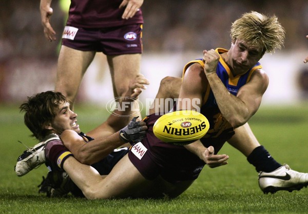 AFL 2006 Rd 13 - Brisbane Lions v Carlton - 32351