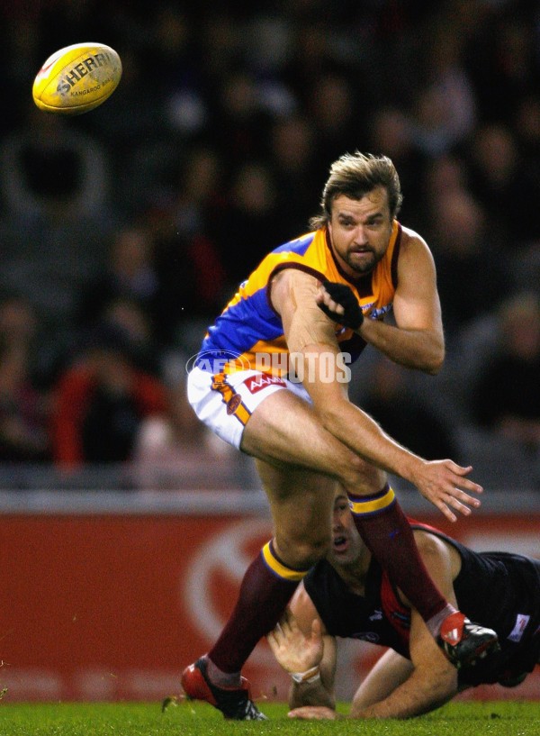 AFL 2006 Rd 17 - Essendon v Brisbane Lions - 32452