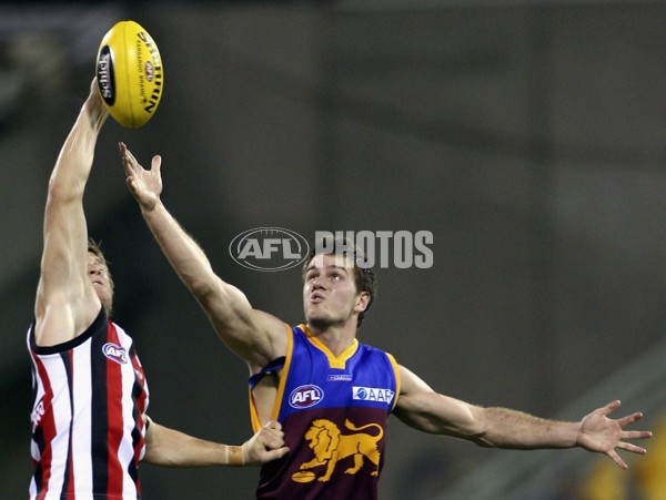 AFL 2006 Rd 22 - Brisbane Lions v St Kilda - 32554