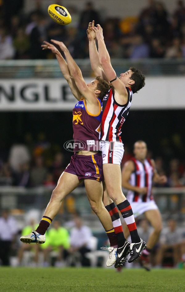 AFL 2006 Rd 22 - Brisbane Lions v St Kilda - 32549