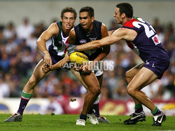 AFL 2006 Rd 2 - Fremantle v Carlton - 32966