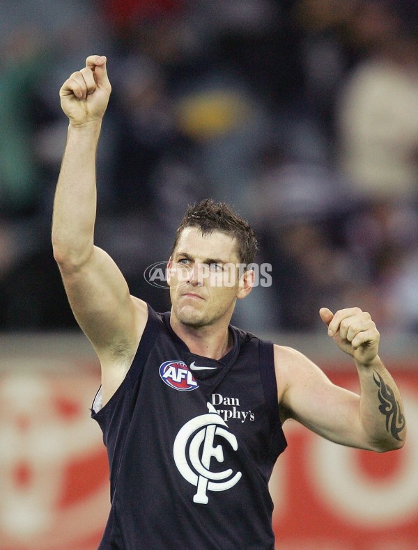 AFL 2006 Rd 7 - Carlton v Essendon - 33125