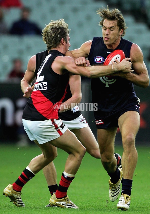 AFL 2006 Rd 7 - Carlton v Essendon - 33144