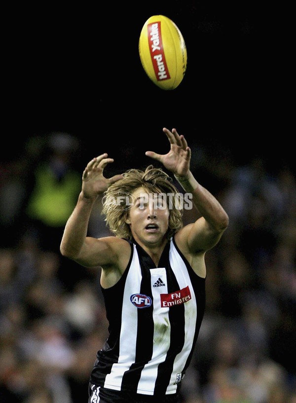 AFL 2006 Rd 1 - Collingwood v Adelaide Crows - 33719