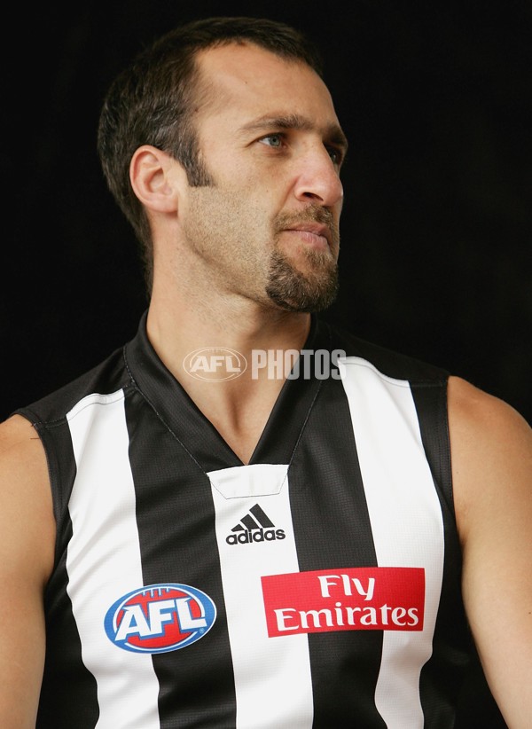 AFL Media - 2006 Collingwood Team Photo Session - A-36324471