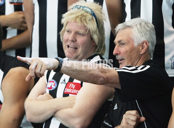 AFL Media - 2006 Collingwood Team Photo Session - A-36324479
