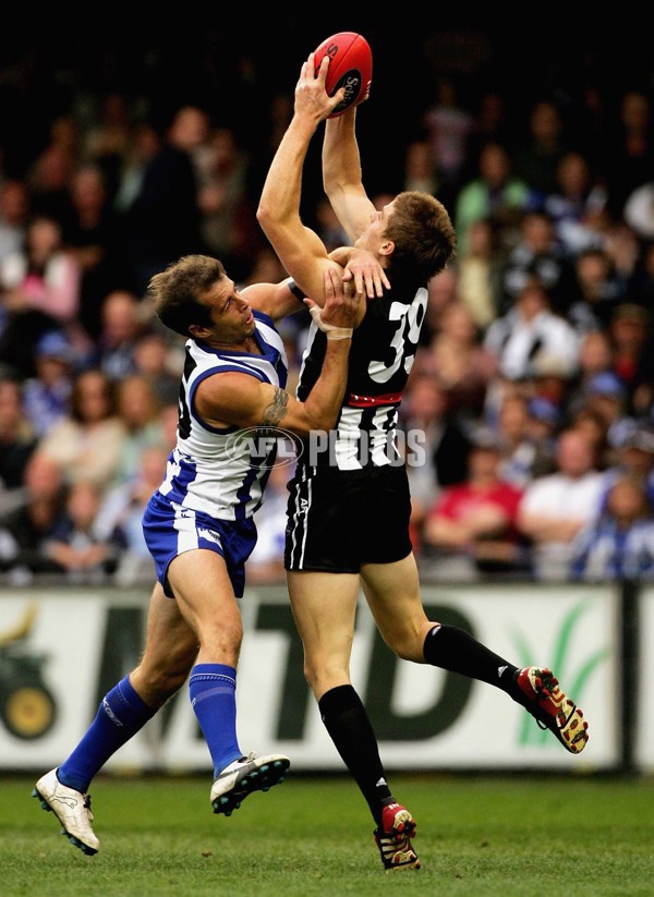 AFL 2006 Rd 3 - Kangaroos v Collingwood - 33754