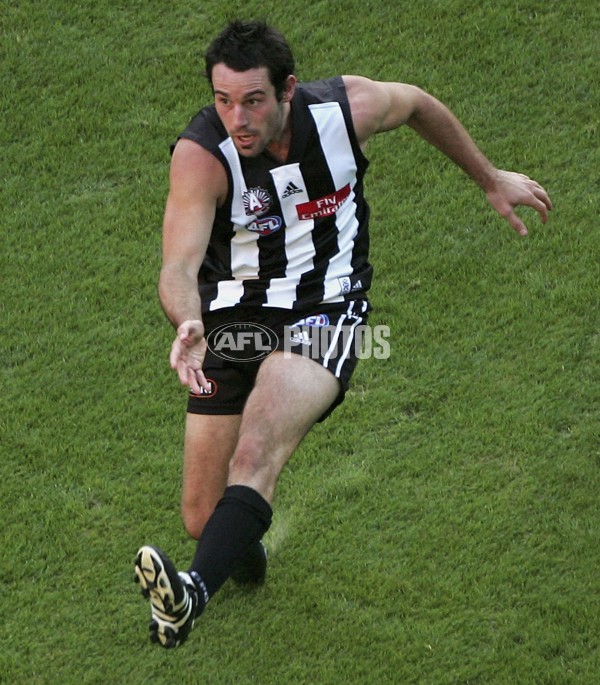 AFL 2006 Rd 4 - Collingwood v Essendon - A-36328084